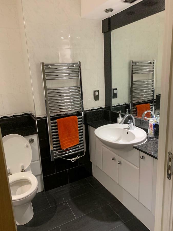 Thames View Apartment, Imperial Wharf لندن المظهر الخارجي الصورة